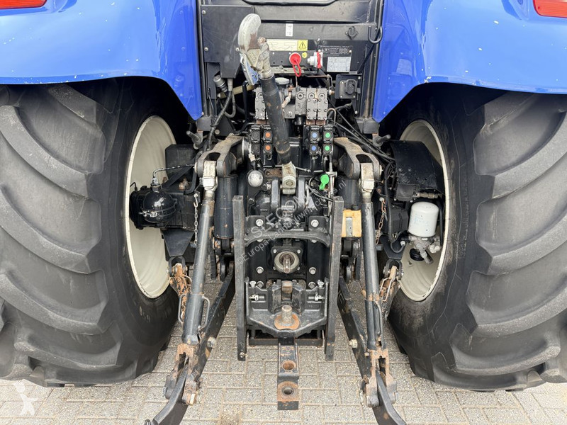 Lantbrukstraktor New Holland T7.230 AC MY18 T4B