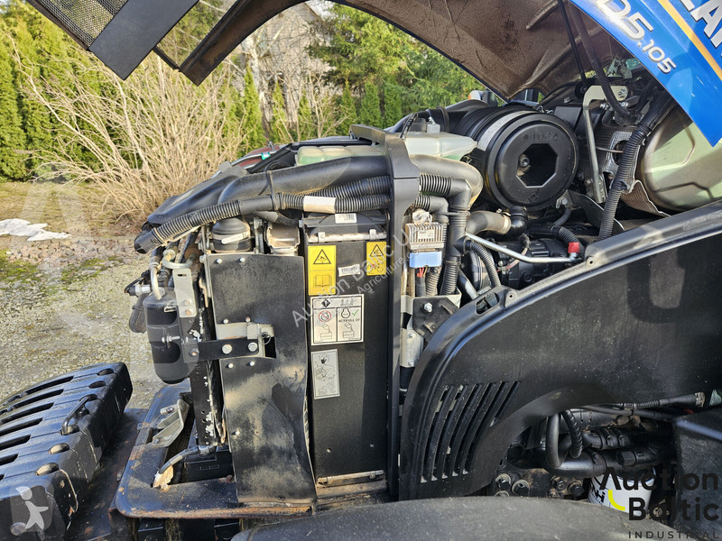 Трактор New Holland TD 5.105