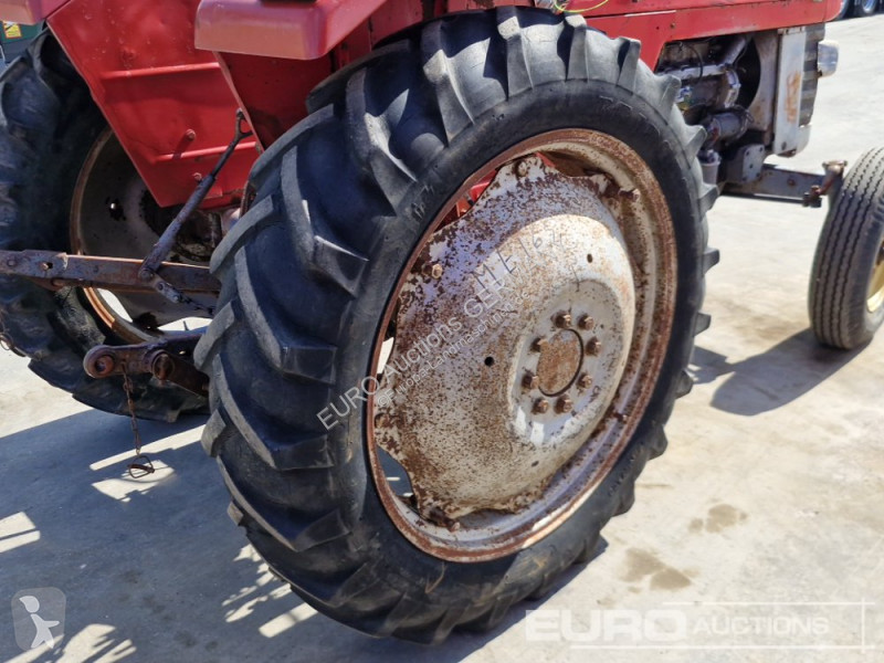 Tractor agrícola Massey Ferguson MF165