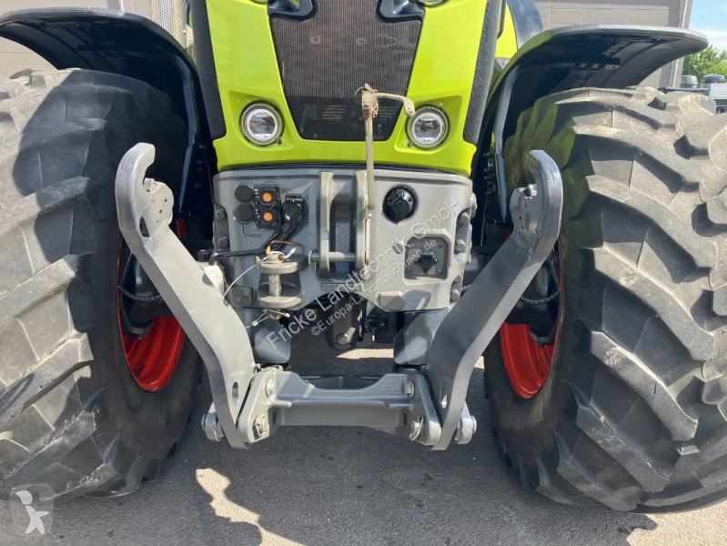 Lantbrukstraktor Claas  Axion 830 Cmatic Cebis