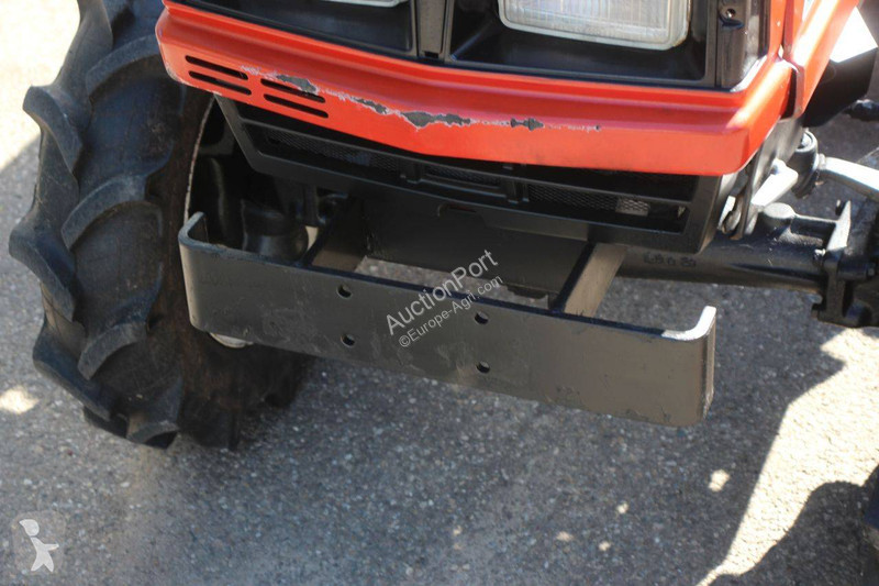 Lantbrukstraktor Mitsubishi MTX15