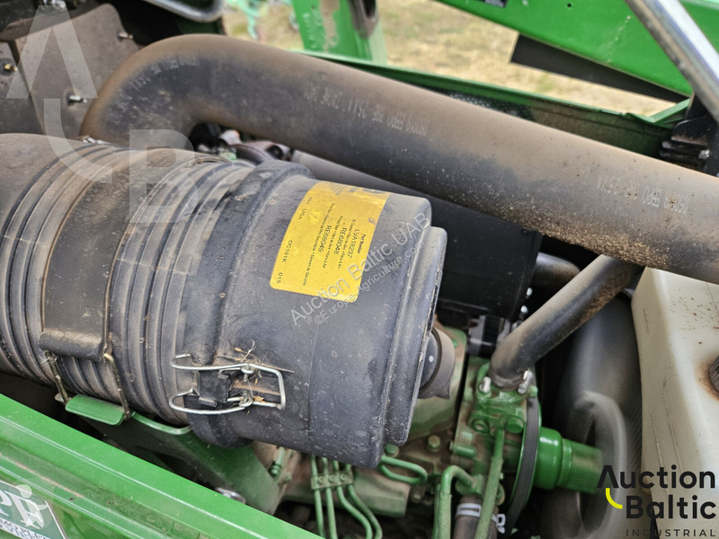 Lantbrukstraktor John Deere 4049 M