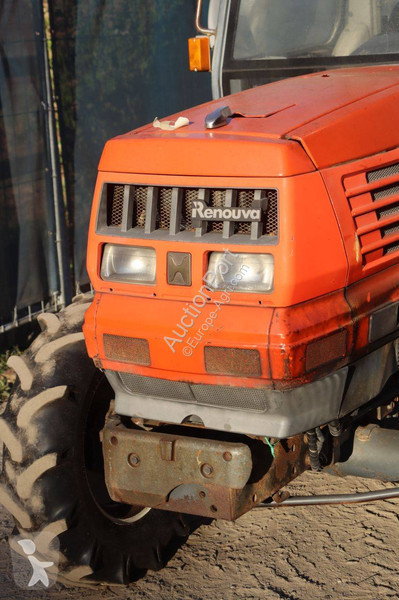 جرار زراعي Hinomoto NX320