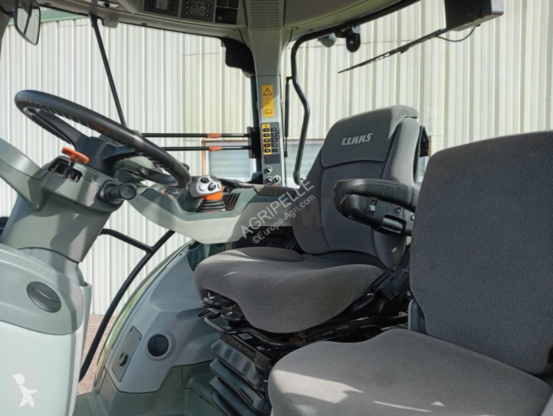 Tracteur agricole Claas  ARION 640