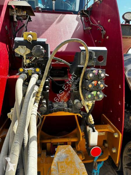 Сільськогосподарський трактор Case IH Quadtrac 620