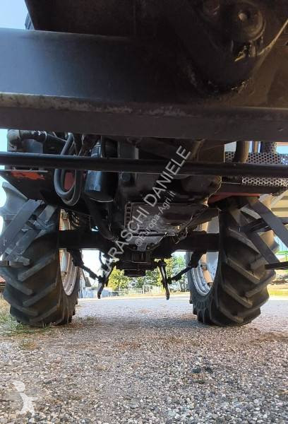 Tractor New Holland 88-93