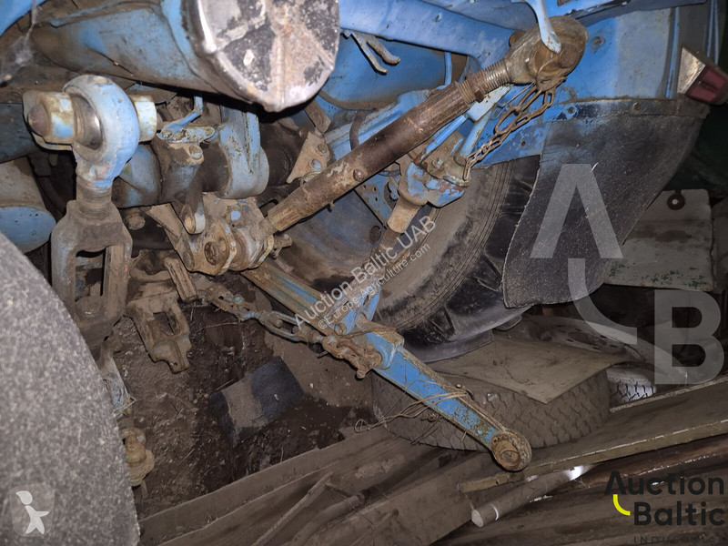MT3 82 tractor