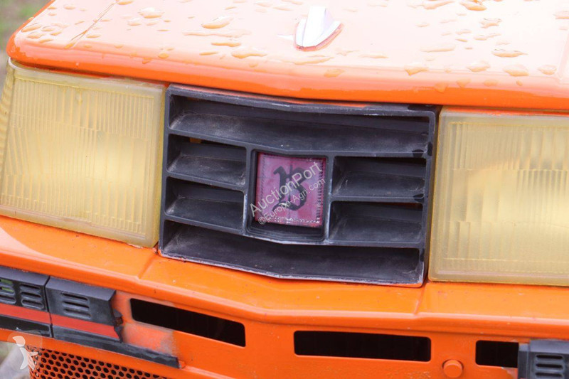 Tractor agrícola Kubota B1-15 Bulltra