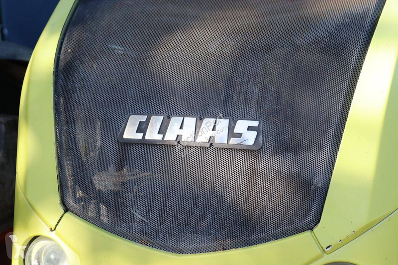 Tractor agrícola Claas 340 AXOS