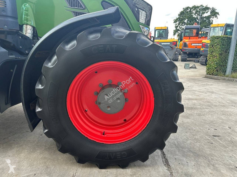 Tractor agrícola Fendt 718 Vario