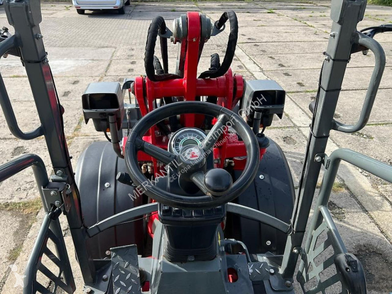 Weidemann  1260 EPS-Klappdach / ECS  tractor