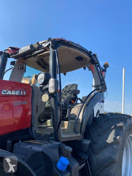 Tracteur agricole Case IH MAXXUM 125...