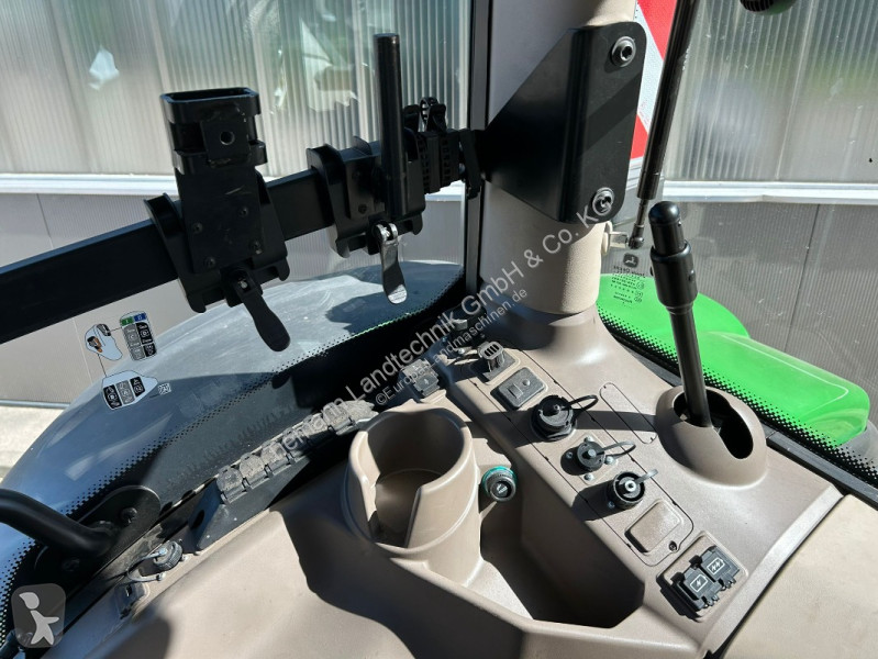 Zemědělský traktor John Deere 6R 185...