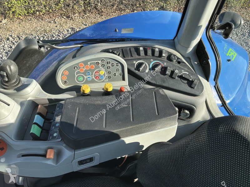 Zemědělský traktor New Holland T8.420