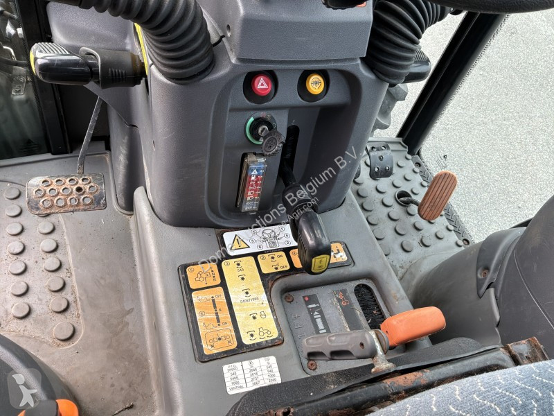 Zemědělský traktor Deutz-Fahr Agrokid 230