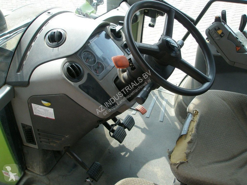 Tractor Claas Arion 640