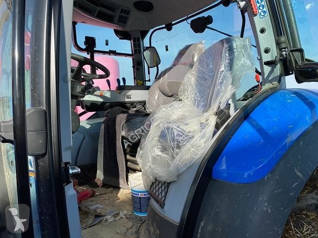 Tracteur agricole New Holland T6,145
