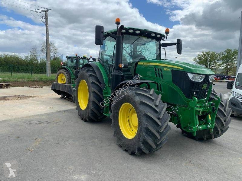 Lantbrukstraktor John Deere 6155R