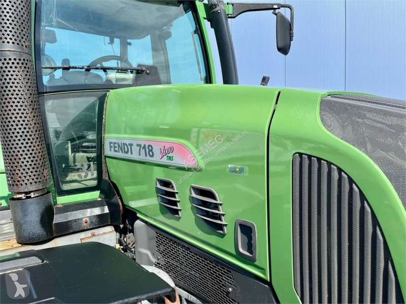Tracteur agricole Fendt 718 COM3