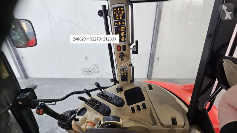 Traktor Massey Ferguson 5611 Dyna 4