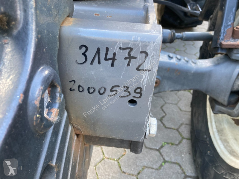 Lantbrukstraktor Valtra Hi Tech