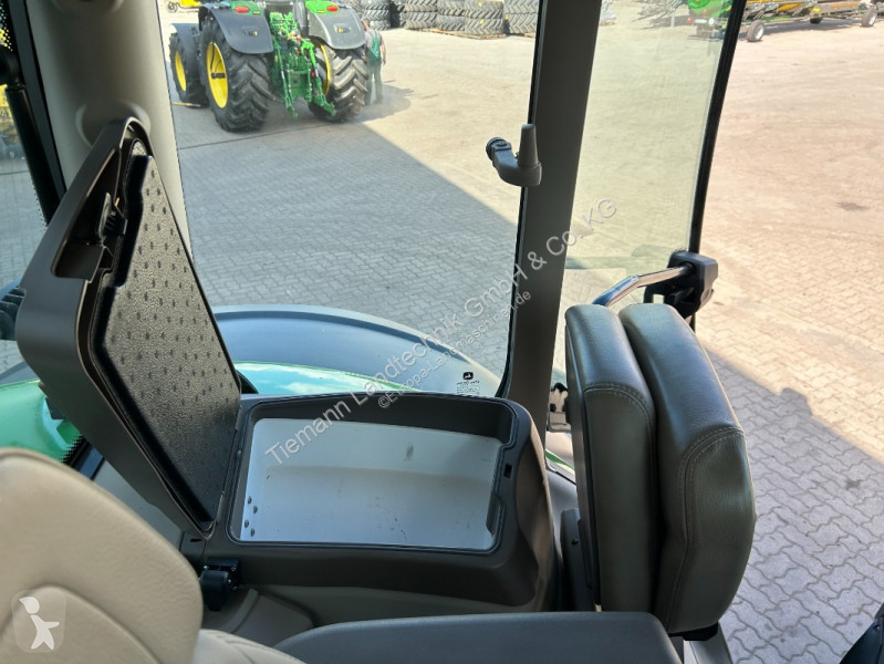Tractor John Deere 215