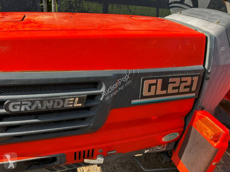 Tractor agrícola Kubota GL221 Grandel