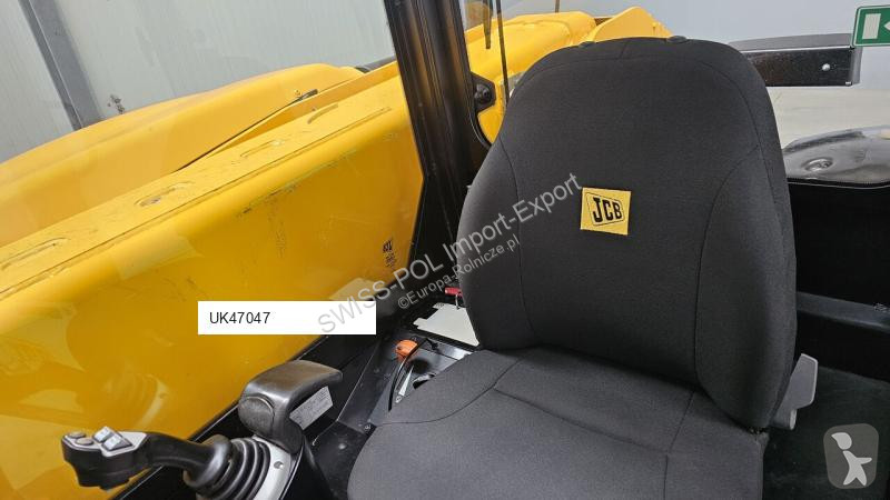 جرار زراعي JCB 527-58 Agri