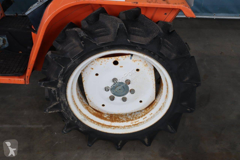 Tractor Kubota BULLTRA ZB1-17