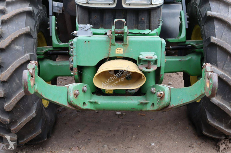 Tractor John Deere 6120