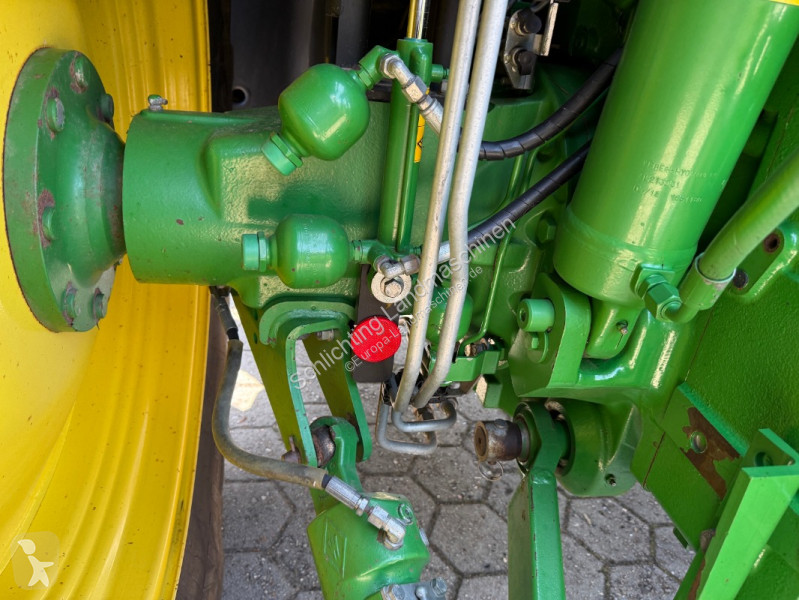 جرار زراعي John Deere