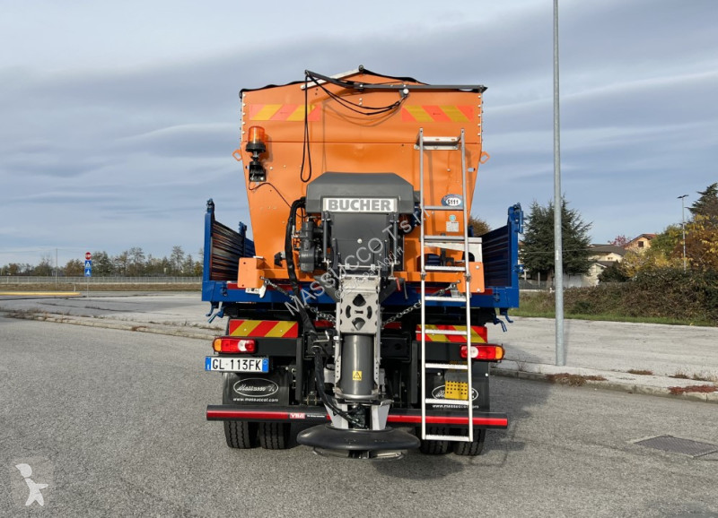 Lantbrukstraktor Volvo FL816-280 4X4