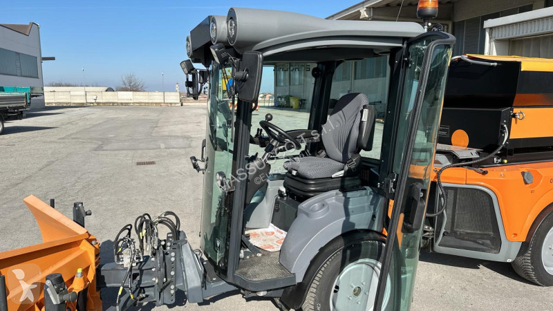 Landbrugstraktor  CITY RANGER 3070 4x4