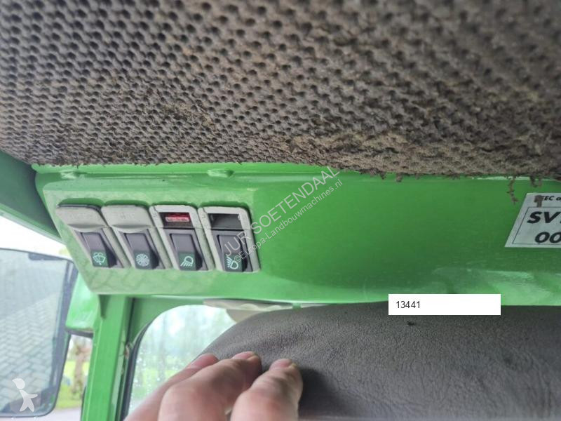 Traktor John Deere 2520