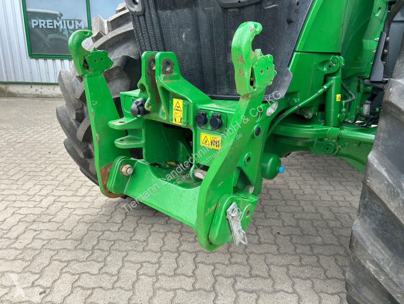 Traktor John Deere 310