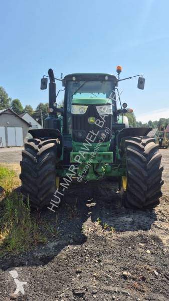 John Deere 6195M tractor