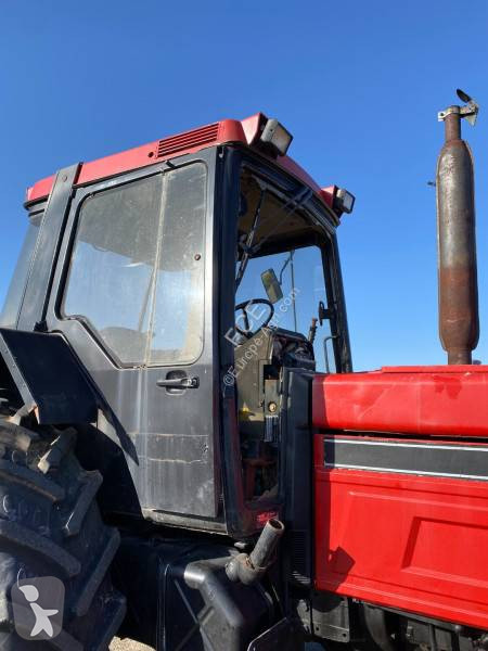 Case IH 1255XL/AXL tractor