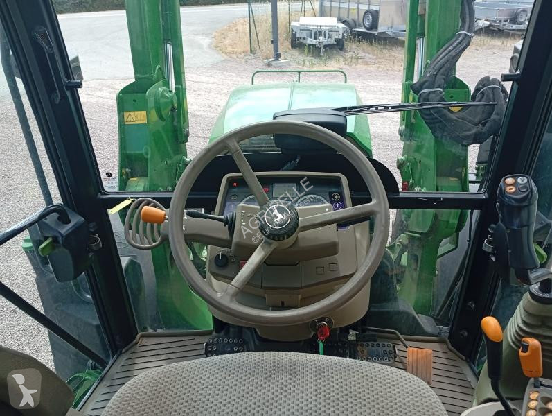 John Deere 6105RC tractor