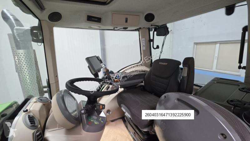 Traktor Fendt 824 ProfiPlus Vario GPS