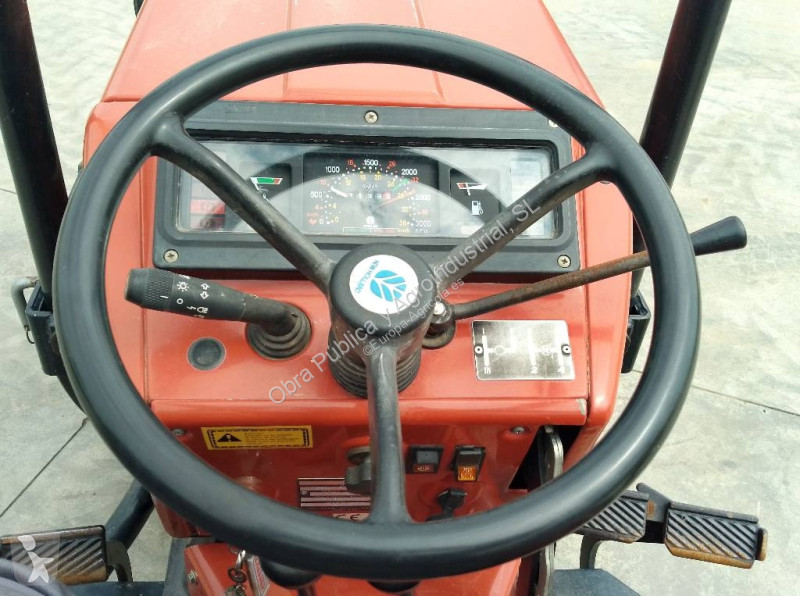 Landbrugstraktor New Holland 50-86 DTV