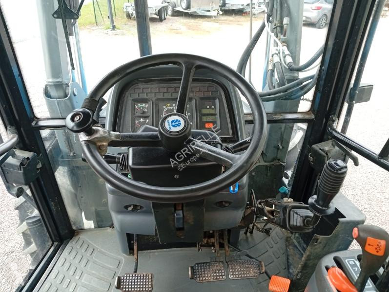 New Holland  TS100 tractor