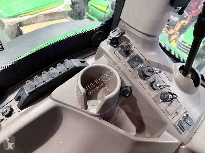 Lantbrukstraktor John Deere 6130R