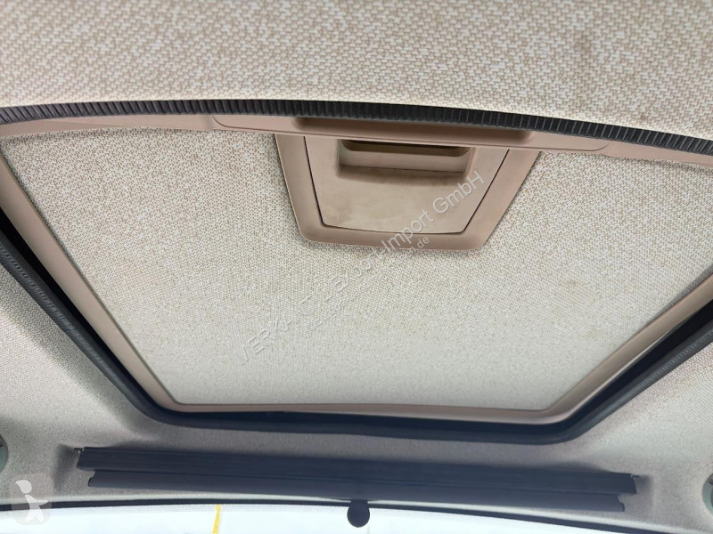Lantbrukstraktor Fendt  828 Vario