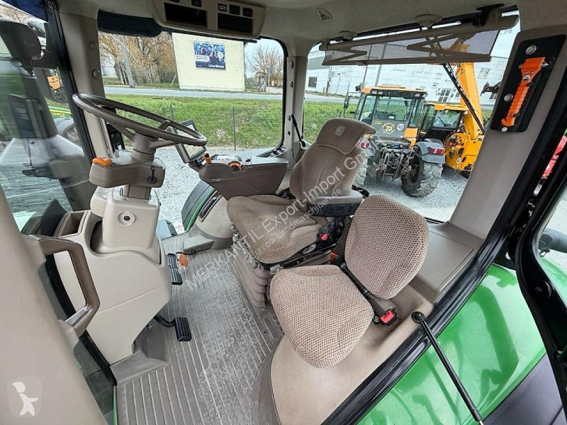 Lantbrukstraktor John Deere 8345 R e23
