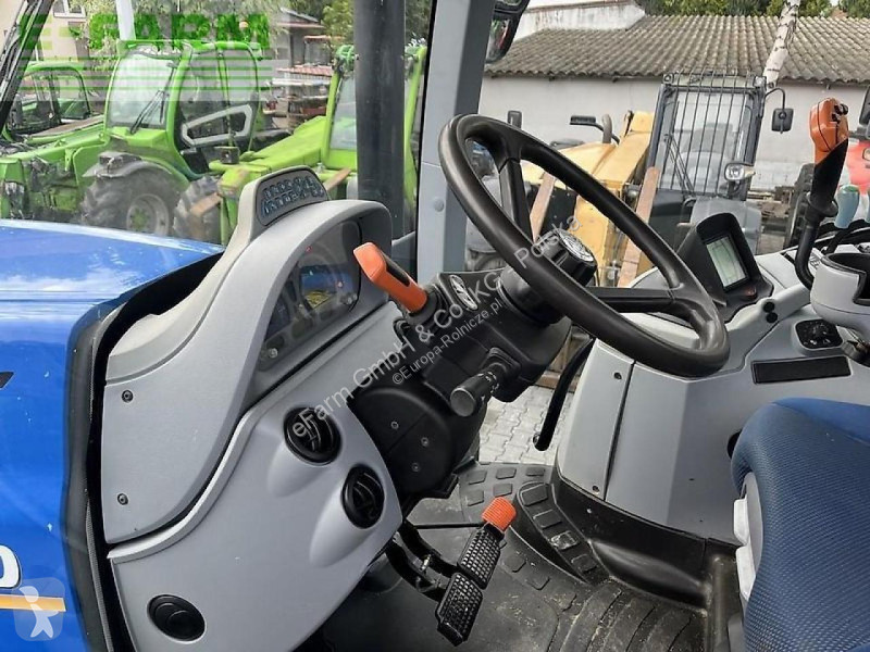 Traktor New Holland  t7.230 power command
