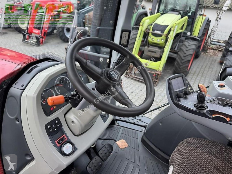Valtra  t234 versu tractor