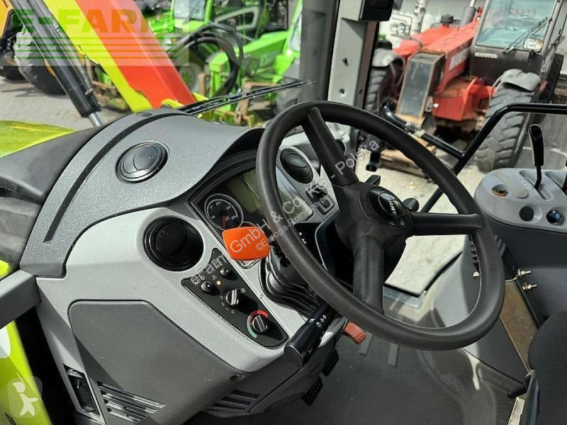 Traktor Claas  arion 640 cis + quicke q65