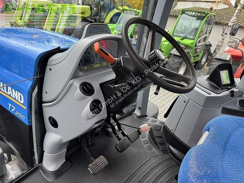 Traktor New Holland  t7.200 rangecommand