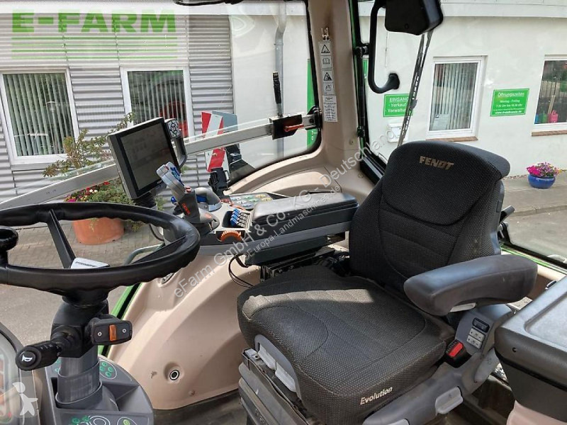 Landbrugstraktor Fendt  828 vario s4