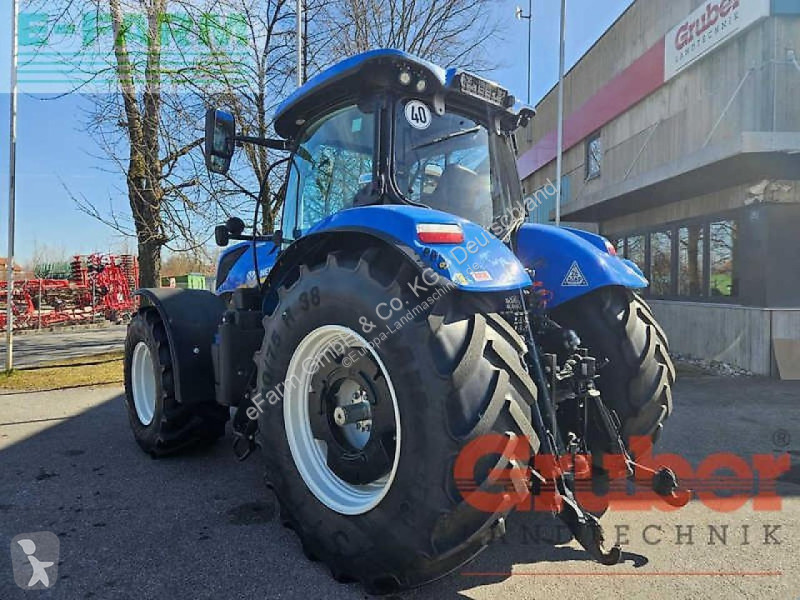 Lantbrukstraktor New Holland  t 7.270 ac